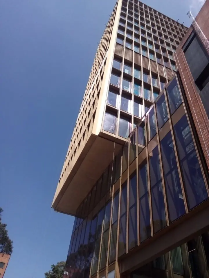 Edificio Laboratorios de Ingeniería Universidad Javeriana
